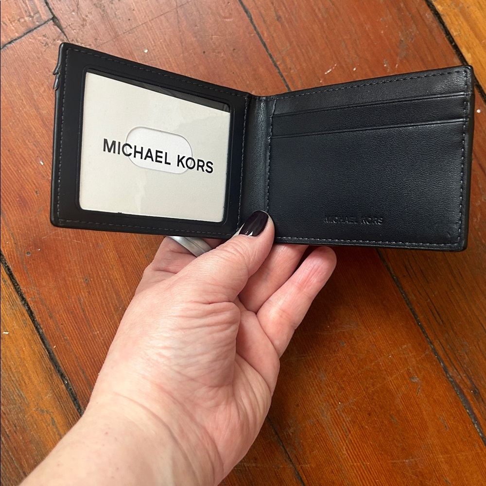 Michael Kors Cooper Compact ID Wallet in Admiral Blue - Picture 4 of 9